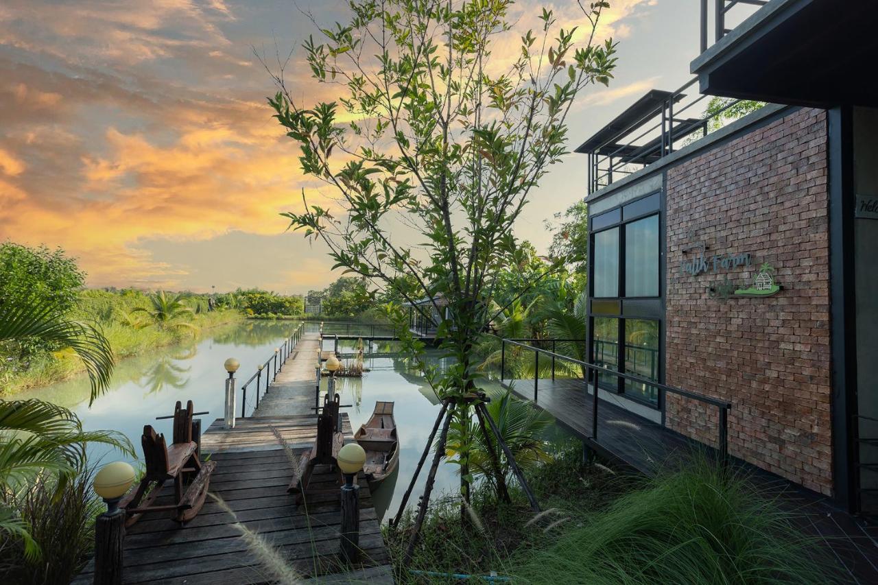 Falik Farm Stay Ayutthaya Eksteriør bilde
