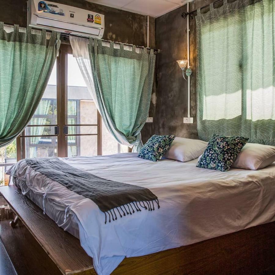 Falik Farm Stay Ayutthaya Eksteriør bilde